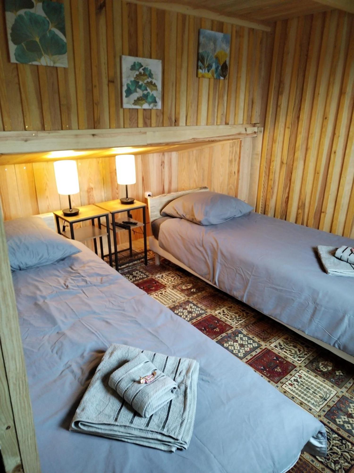 Appartement Gite Du Gardoir Boresse-et-Martron Exteriör bild