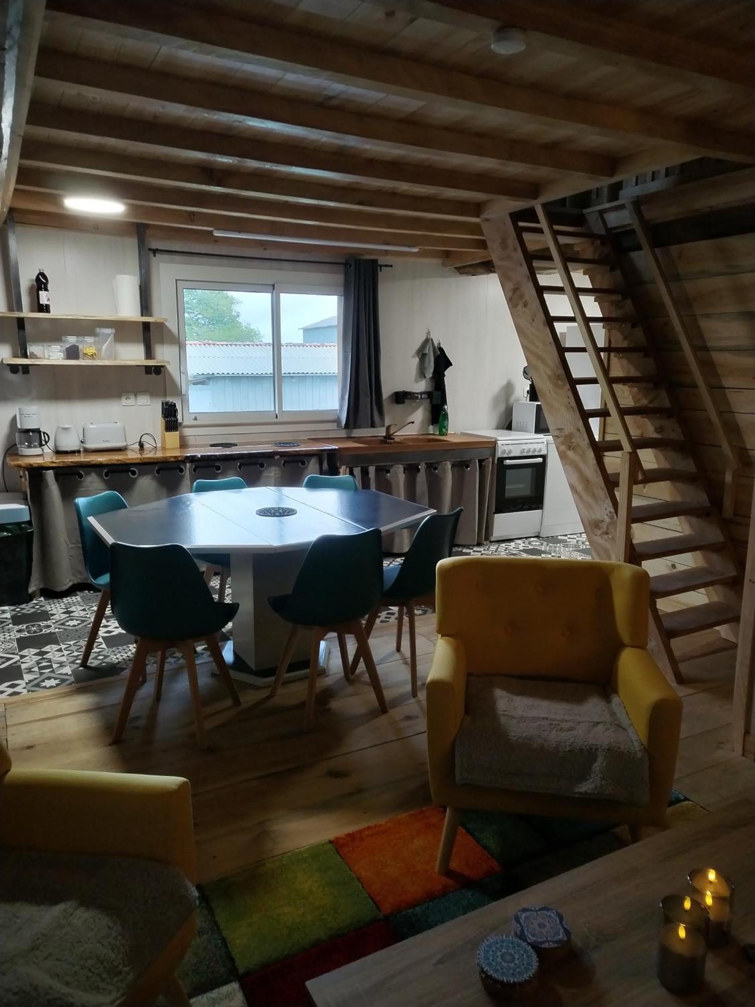 Appartement Gite Du Gardoir Boresse-et-Martron Exteriör bild